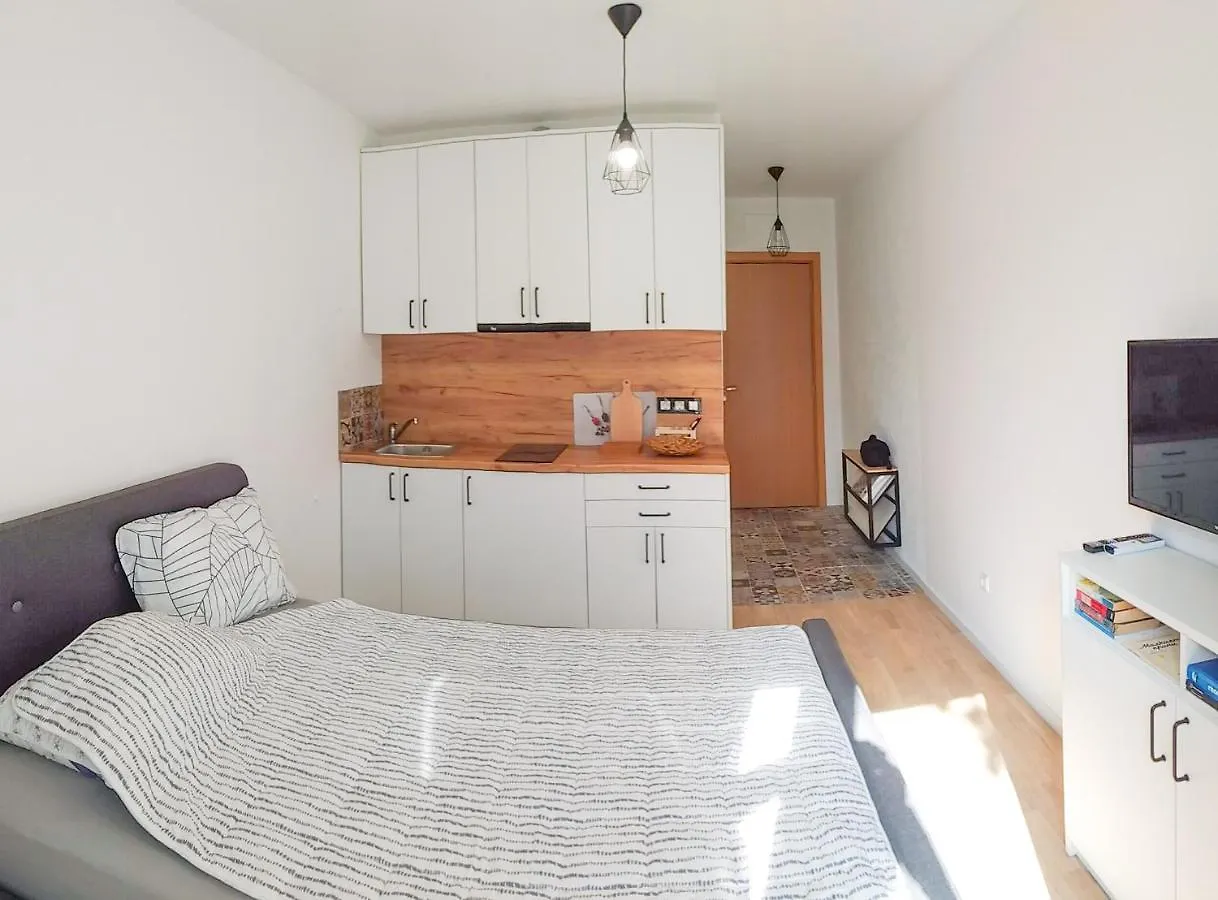 Loli'S Beach Studio Burgas