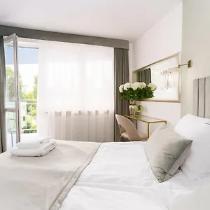 https://al-dom-apartamenty-emerald-sea.kolobrzeghotels.com